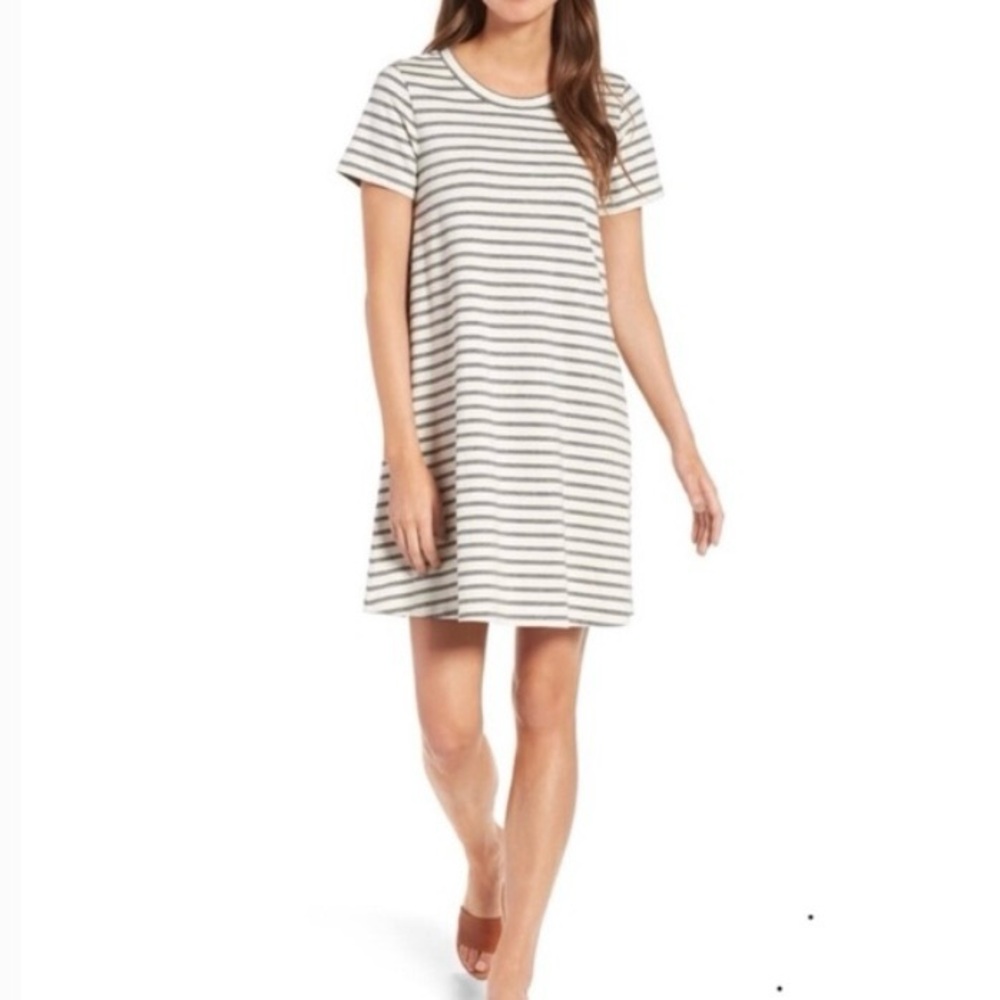 Madewell Retreat T-shirt Dress in Gray Stripe